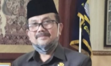 Bupati Imron, Dari Aktivis Hingga Politisi