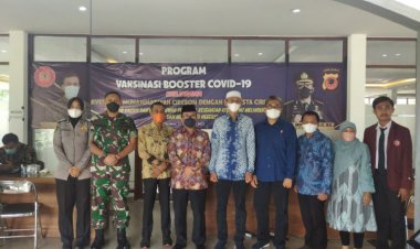 Bersama TNI/POLRI, UMC Gelar Vaksinasi Booster Bagi Dosen dan Tendik