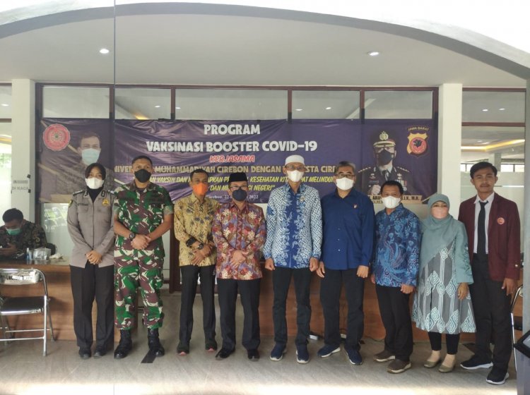 Bersama TNI/POLRI, UMC Gelar Vaksinasi Booster Bagi Dosen dan Tendik