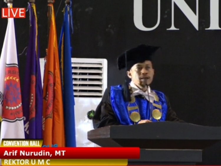 Wisuda Ke-XXVIII, Pesan Rektor UMC: Ukirlah Prestasi dengan Kerja Keras dan Cerdas