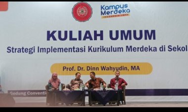 Gelar Kuliah Umum, Dekan FKIP UMC: Urgensi Implementasi Kurikulum Merdeka di Sekolah Tahun 2023