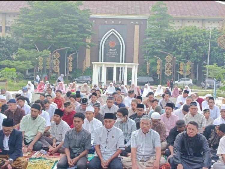 Takbir Berkumandang, Civitas Akademika UMC Sholat Idul Fitri 1444 H di Halaman Kampus 2