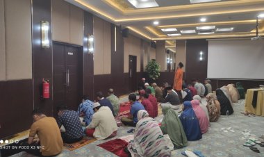 Bukan Rakerpim Biasa, Dosen dan Tendik UMC Konsisten Sholat Tahajjud Hingga Jaga Kebugaran