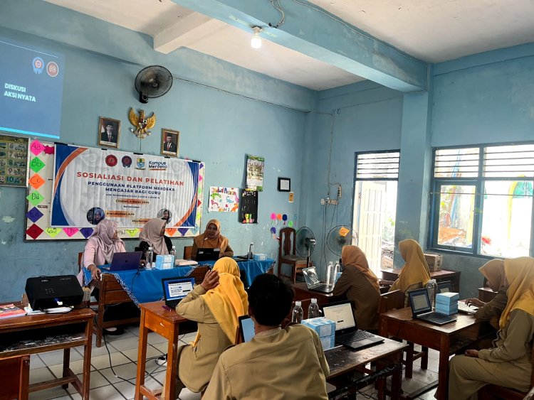 Untuk Membantu Guru Memahami Kurikulum Merdeka, Dosen PGSD dan PPG FKIP UMC Melakukan Pendampingan Optimalisasi PMM Guru SD 2 Muhammadiyah Kota Cirebon
