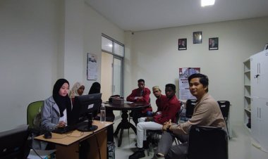 Kepala KUI UMC Motivasi Lima Mahasiswa Internasional untuk Beradaptasi dan Berprestasi