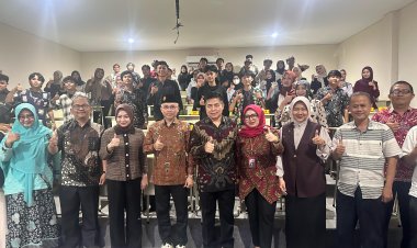 International Visiting Lecturer di FEB UMC: Akademisi UMAM Bahas Daya Saing Bisnis