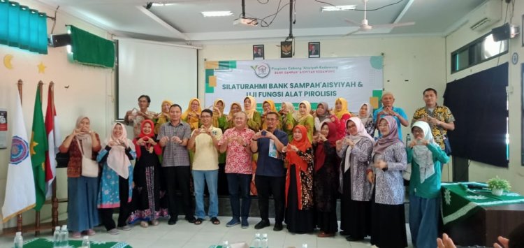Dr. Endah Kardiyati, Inspirator Gerakan Bank Sampah