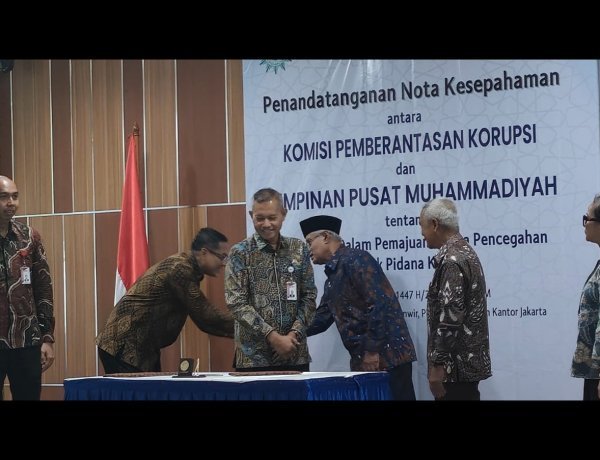 UMC Hadiri Penandatanganan MoU PP Muhammadiyah–KPK Perangi Korupsi