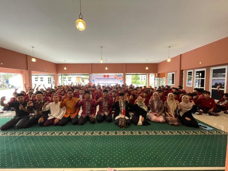 Bangun Akademik dan Spiritual, UMC Resmi Gelar Pesantren Mahasiswa