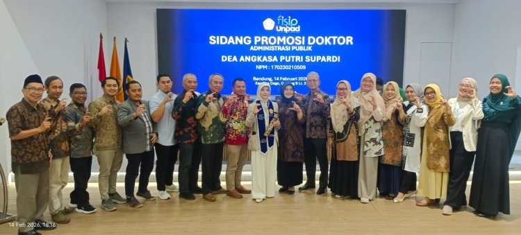 Perjuangan Tanpa Lelah! Dr. Dea Lulus Cumlaude, Persembahkan Gelar untuk Keluarga