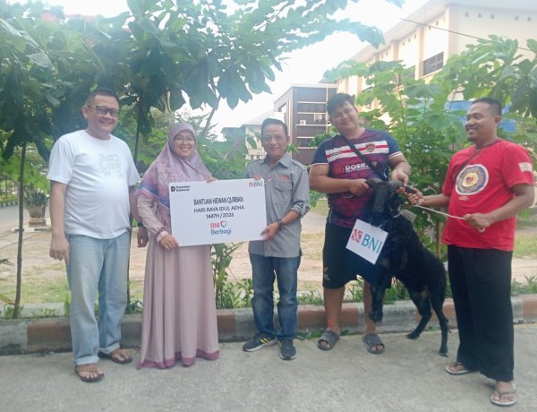 UMC Gandeng Mitra Perbankan, Sembelih Hewan Kurban dan Bagikan Daging ke Masyarakat