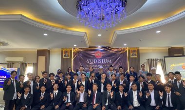 Yudisium FAI UMC: Lulusan Didorong Tak Sekadar Bergelar, tapi Berdampak