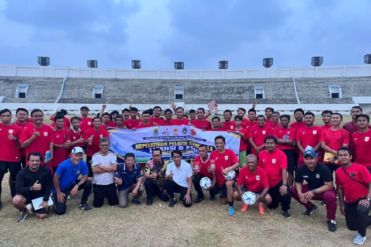 Prodi Ilmu Keolahragaan UMC Kolaborasi dengan PSSI Kabupaten Cirebon Gelar Kursus Pelatih Lisensi D