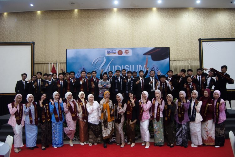 Cetak Lulusan Unggul dan Berdaya Saing, Fakultas Teknik UMC Sukses Gelar Yudisium TA 2025/2026