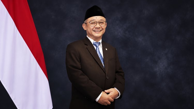 Mendikdasmen Hadiri Milad ke-26 UMC: Perguruan Tinggi Unggul Harus Hadir Lebih Dekat dengan Masyarakat